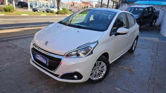 PEUGEOT 208 1.6 ALLURE 16V FLEX 4P AUTOMÁTICO PEUGEOT 208 1.6 ALLURE 16V FLEX 4P AUTOMÁTICO